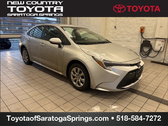 Used 2024 Toyota Corolla LE image 1