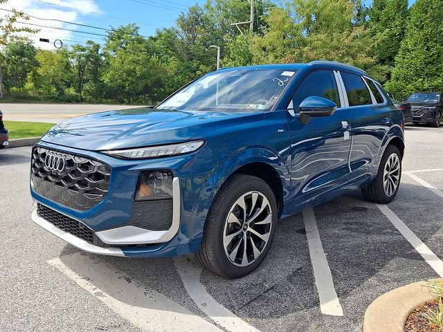New 2026 Audi Q3 quattro 2.0T AWD/4WD image 2