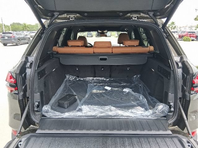 New 2026 BMW X5 xDrive40i w/ Off-Road Package AWD/4WD image 6