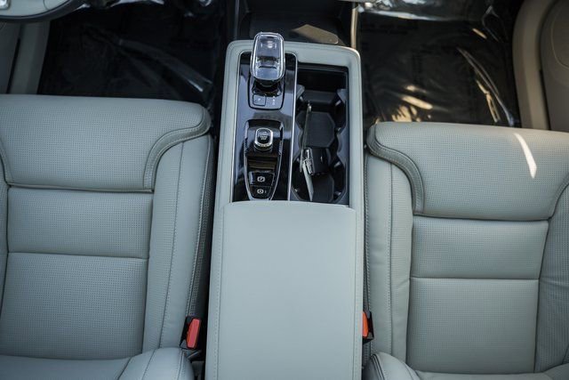 New 2026 Volvo XC90 B6 Ultra w/ Protection Package Premier image 26