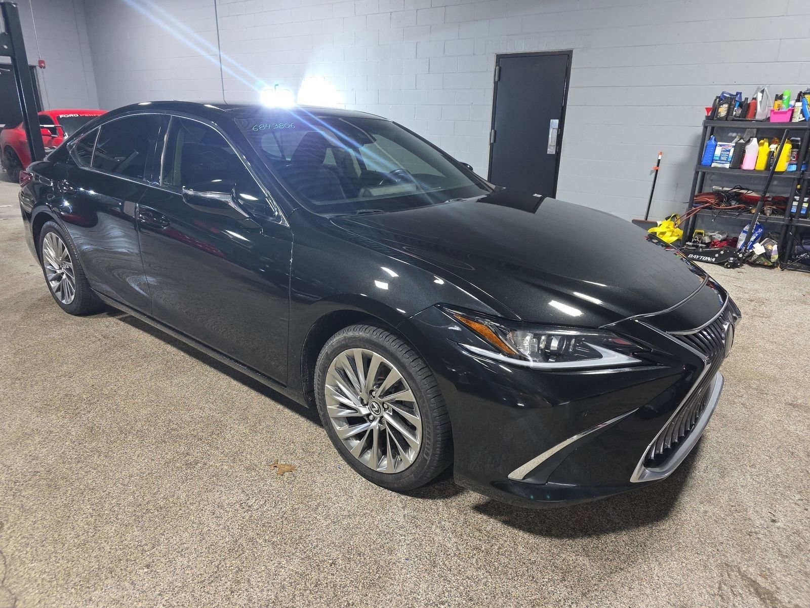 Used 2019 Lexus ES 350 ES 350 Luxury image 3