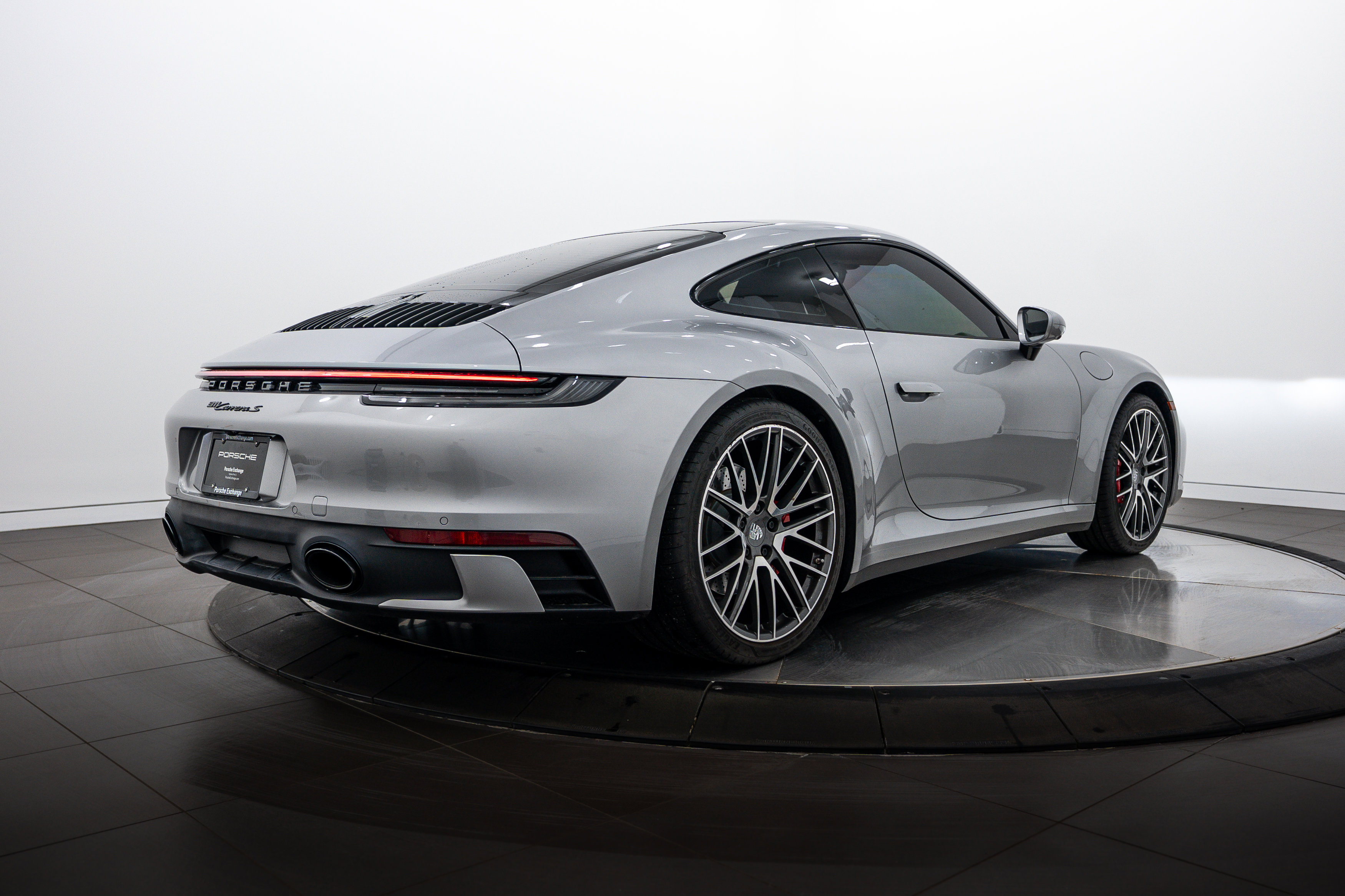 Certified 2023 Porsche 911 Carrera S w/ Premium Package image 7