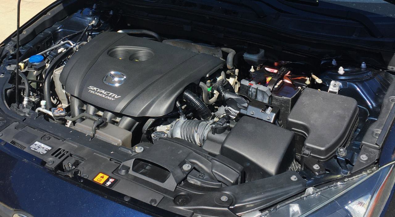 Used 2014 MAZDA MAZDA3 i SV image 16