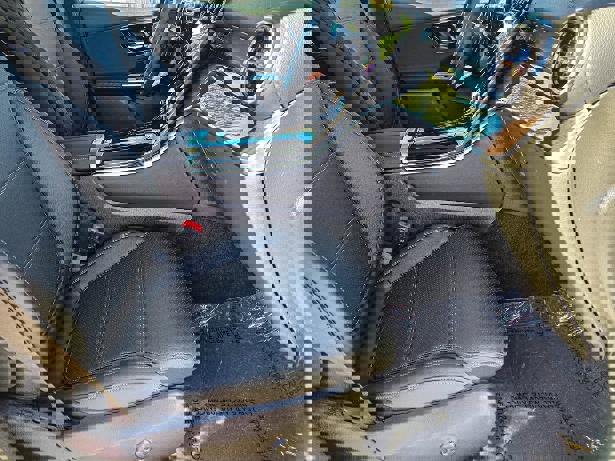 New 2026 Mercedes-Benz GLC 300 4MATIC image 37