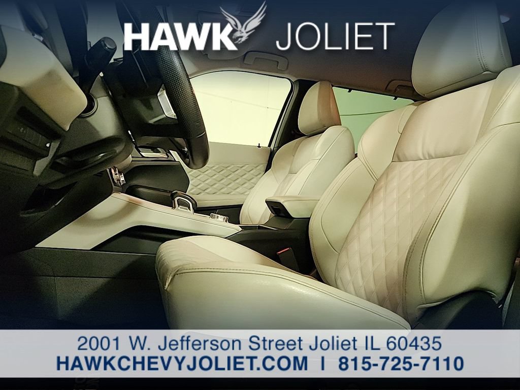 Used 2023 Mitsubishi Outlander SEL AWD/4WD image 9