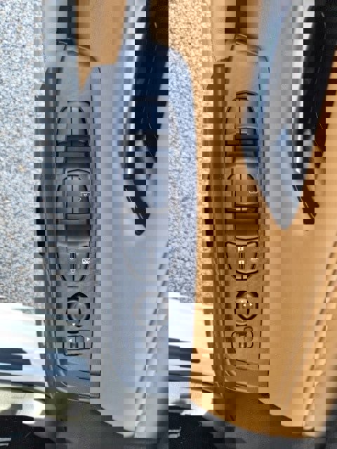 New 2025 Nissan Sentra SV w/ SV Premium Package image 19