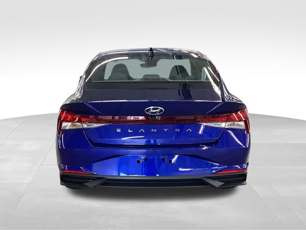 Certified 2023 Hyundai Elantra SEL w/ Convenience Package FWD image 6
