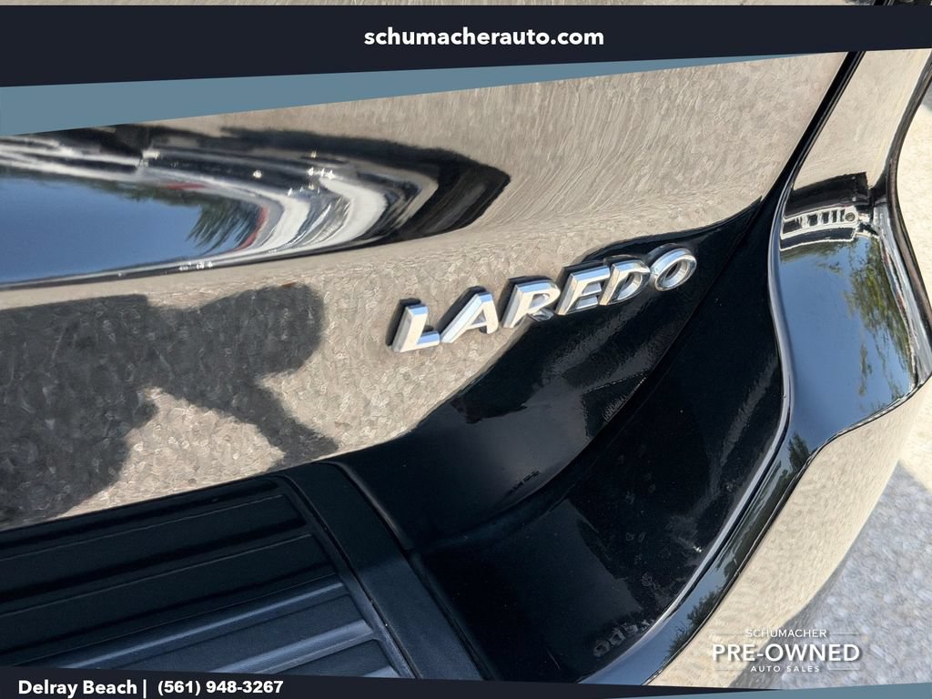 Used 2019 Jeep Grand Cherokee Laredo AWD/4WD image 15