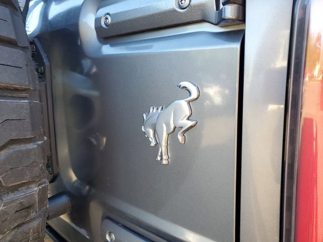 Used 2022 Ford Bronco Outer Banks image 7