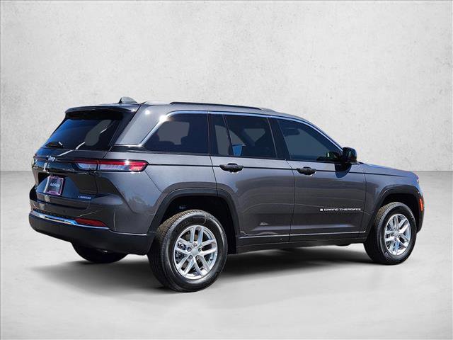 New 2025 Jeep Grand Cherokee Laredo X w/ Trailer Tow Package image 2