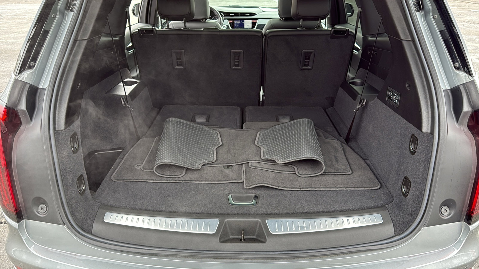 Certified 2024 Cadillac XT6 Premium Luxury w/ Technology Package image 33