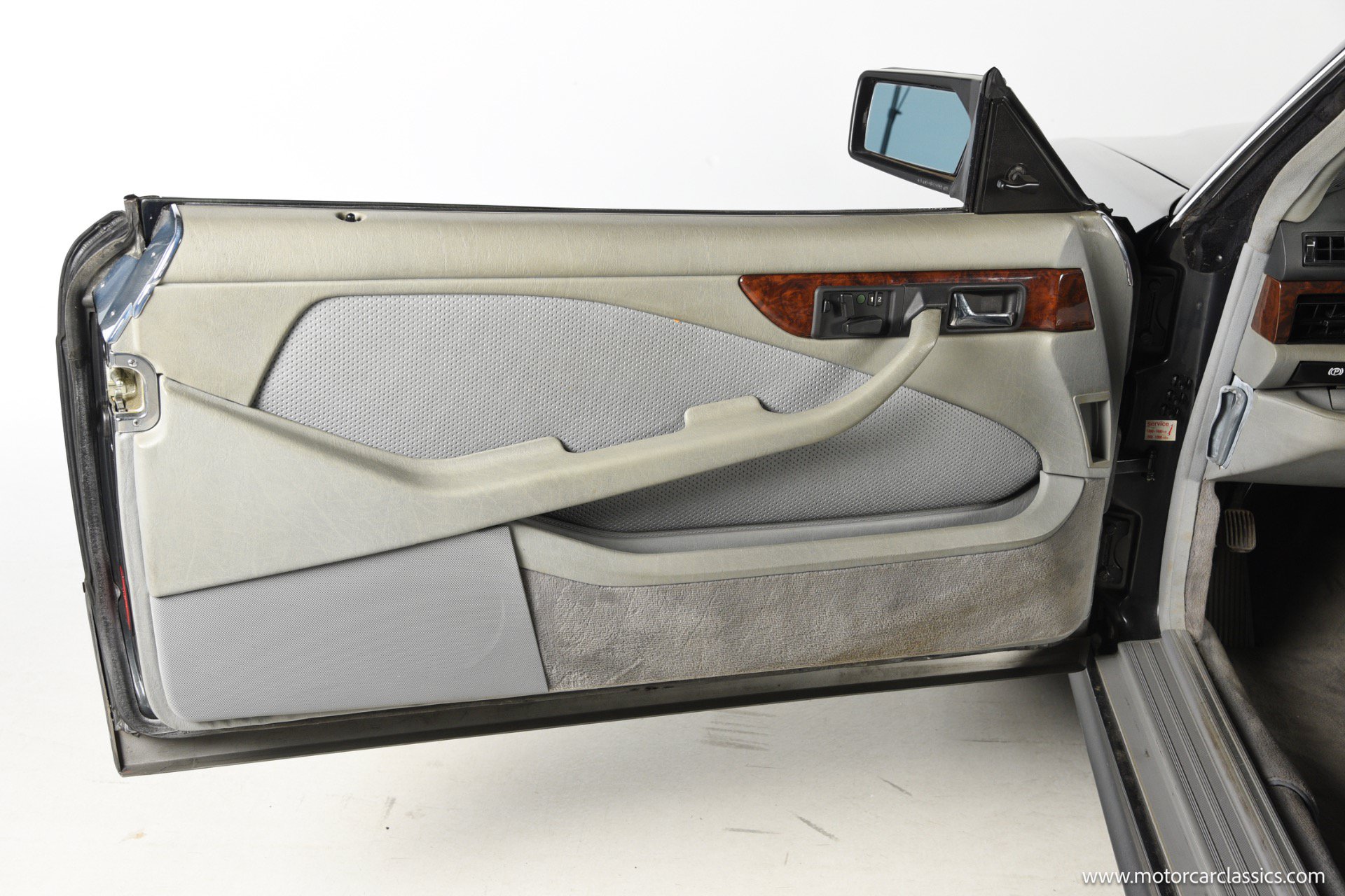 Used 1988 Mercedes-Benz 560 SEC image 38