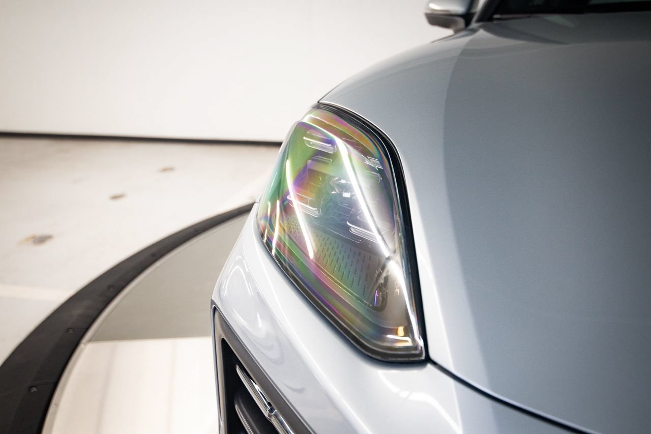 Certified 2025 Porsche Cayenne E-Hybrid AWD/4WD image 13