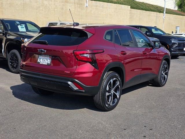 Certified 2024 Chevrolet Trax RS w/ Driver Confidence Package image 7