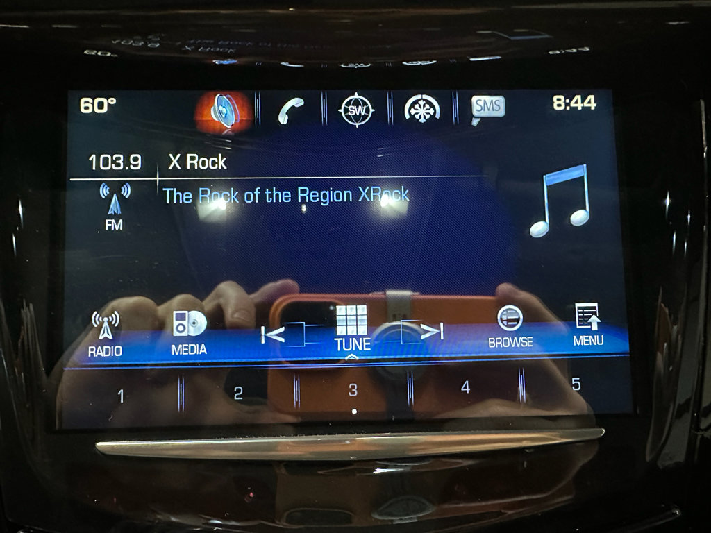 Used 2020 Cadillac Escalade Luxury image 34