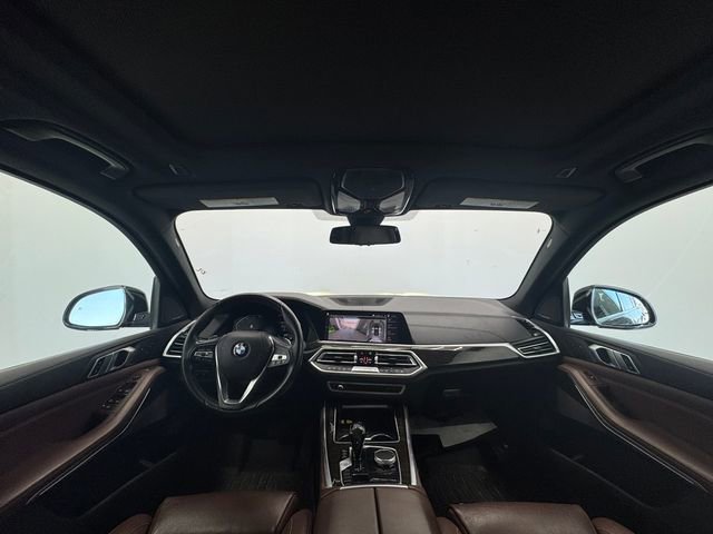 Used 2020 BMW X5 xDrive50i w/ Executive Package image 19