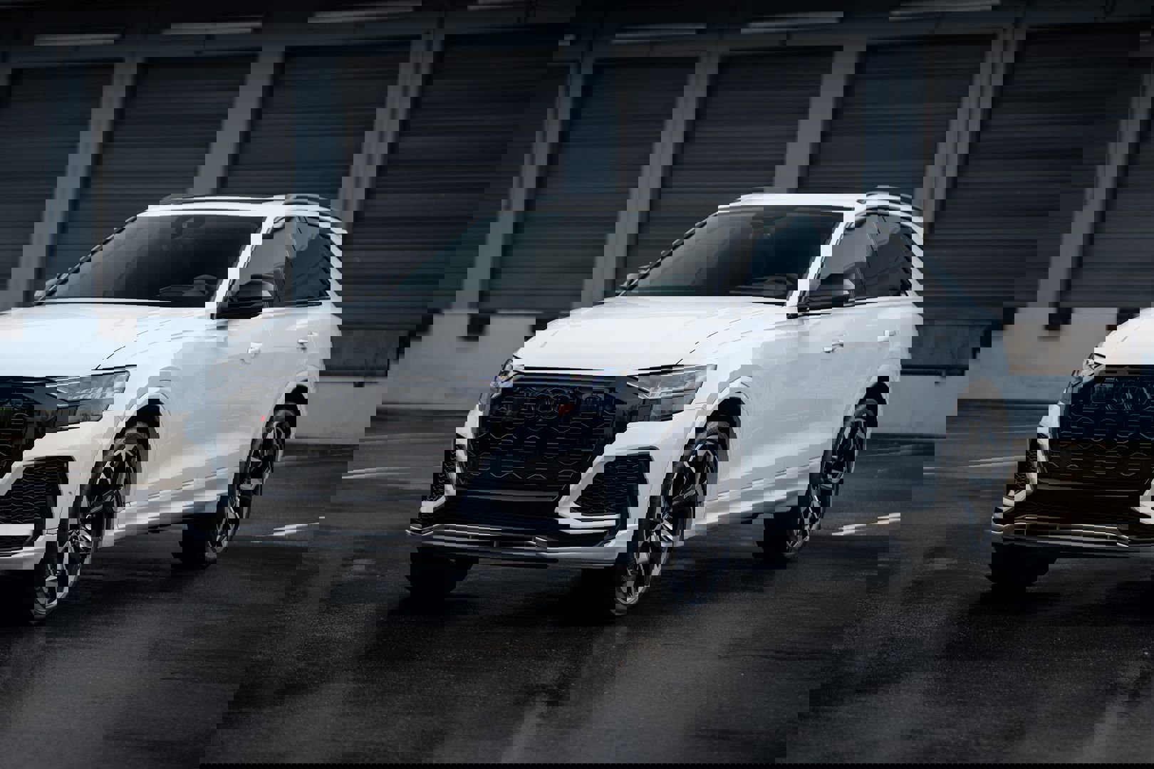 Used 2022 Audi RS Q8 image 15