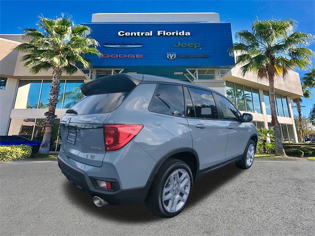 Used 2025 Honda Passport EX-L image 4