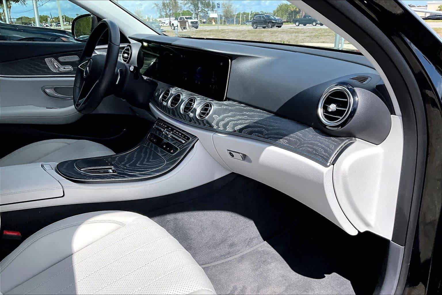 Used 2021 Mercedes-Benz E 450 4MATIC Sedan image 19