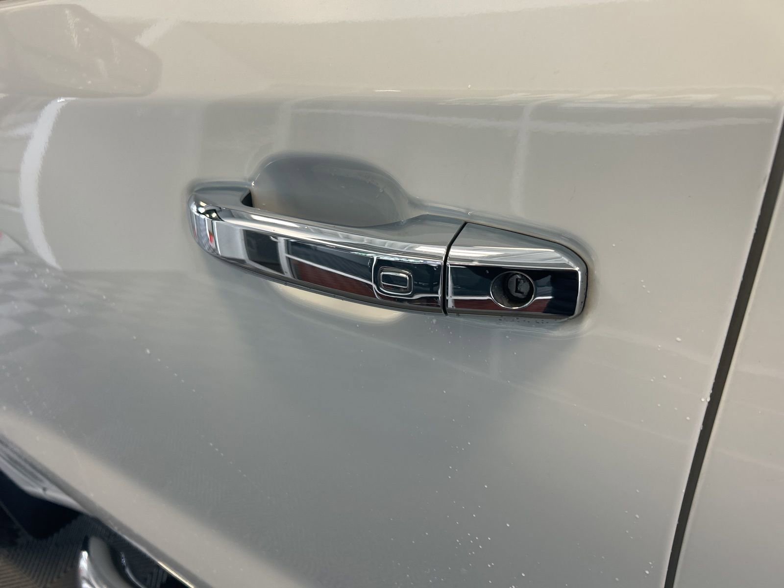 Used 2023 Chevrolet Silverado 1500 LTZ w/ Technology Package image 10