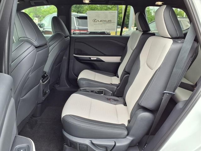 New 2026 Lexus TX 500h AWD image 30