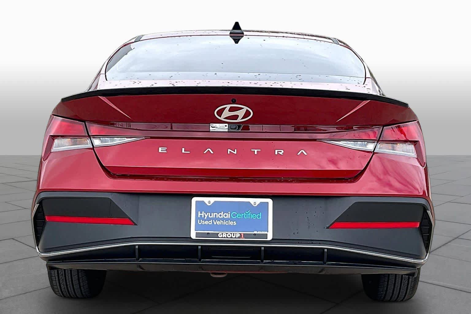 Certified 2025 Hyundai Elantra Sport image 5