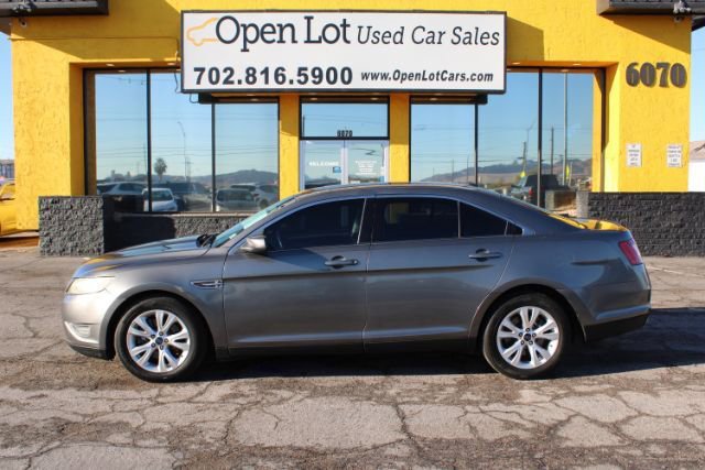 Used 2012 Ford Taurus SEL FWD image 2