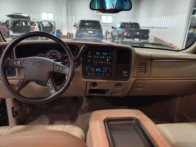 Used 2004 Chevrolet Silverado 1500 LS image 4