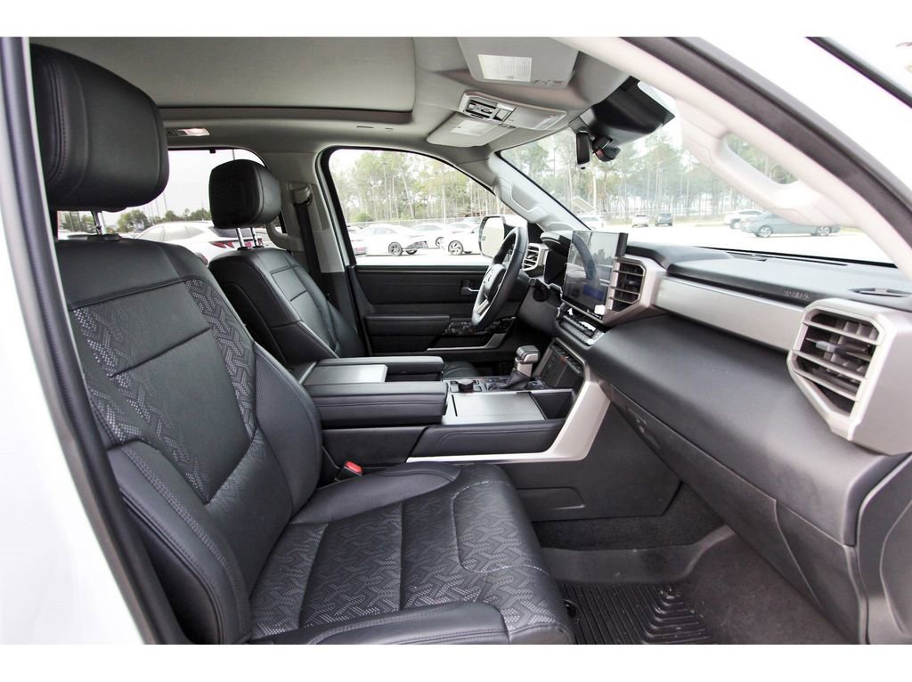 Used 2023 Toyota Sequoia Limited image 27