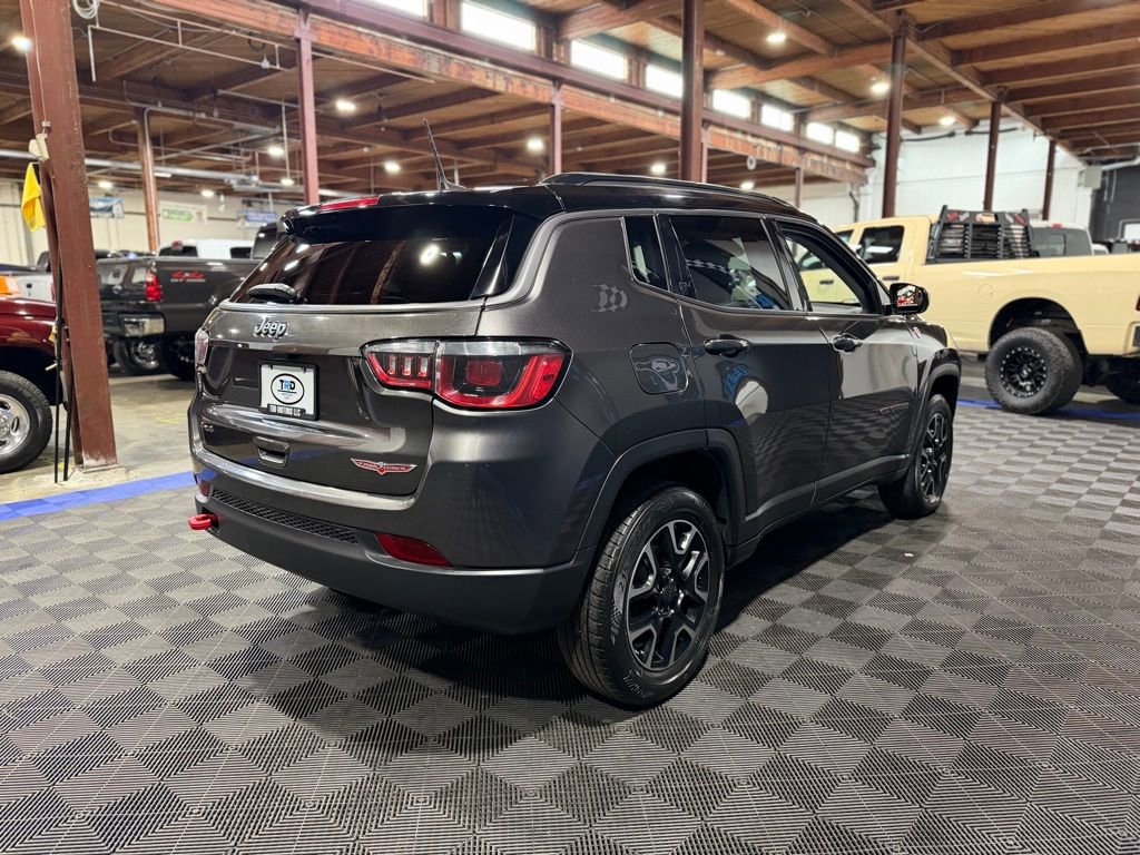 Used 2019 Jeep Compass Trailhawk image 5