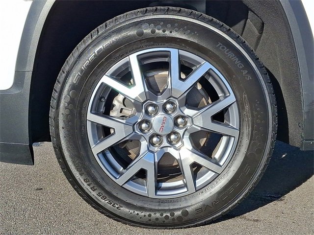 Used 2023 GMC Acadia SLT image 8