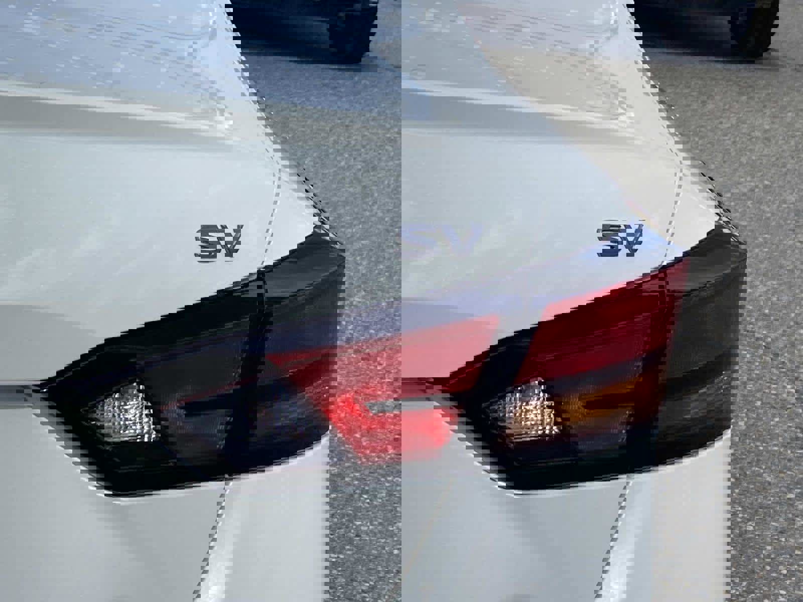 Used 2024 Nissan Altima 2.5 SV image 5