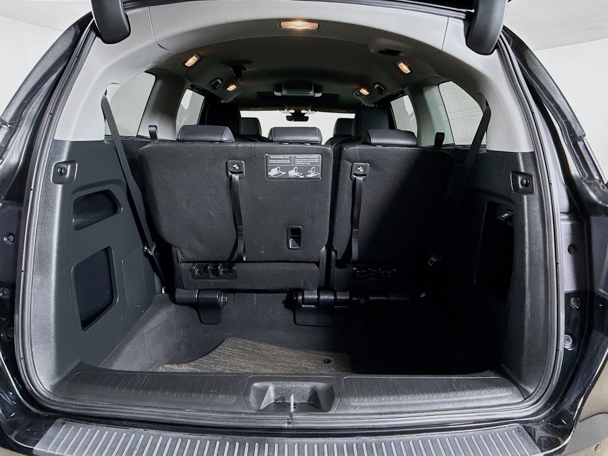 Used 2023 Honda Odyssey Touring image 36