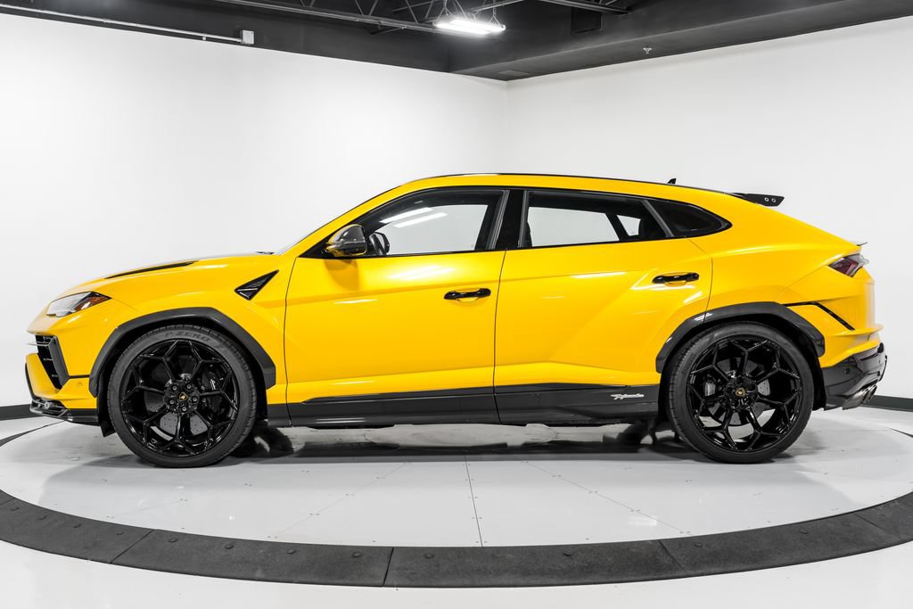 Used 2023 Lamborghini Urus Performante AWD/4WD image 6