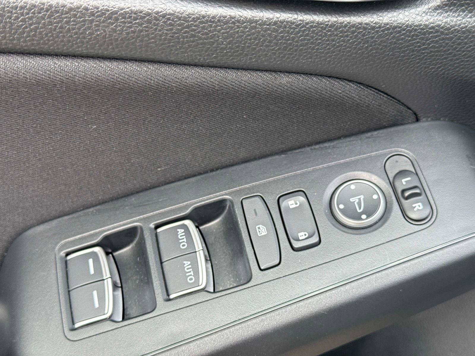 Certified 2024 Honda Civic Sport image 17