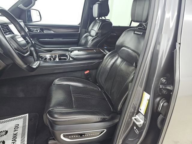 Used 2023 Jeep Grand Wagoneer L Series II image 5