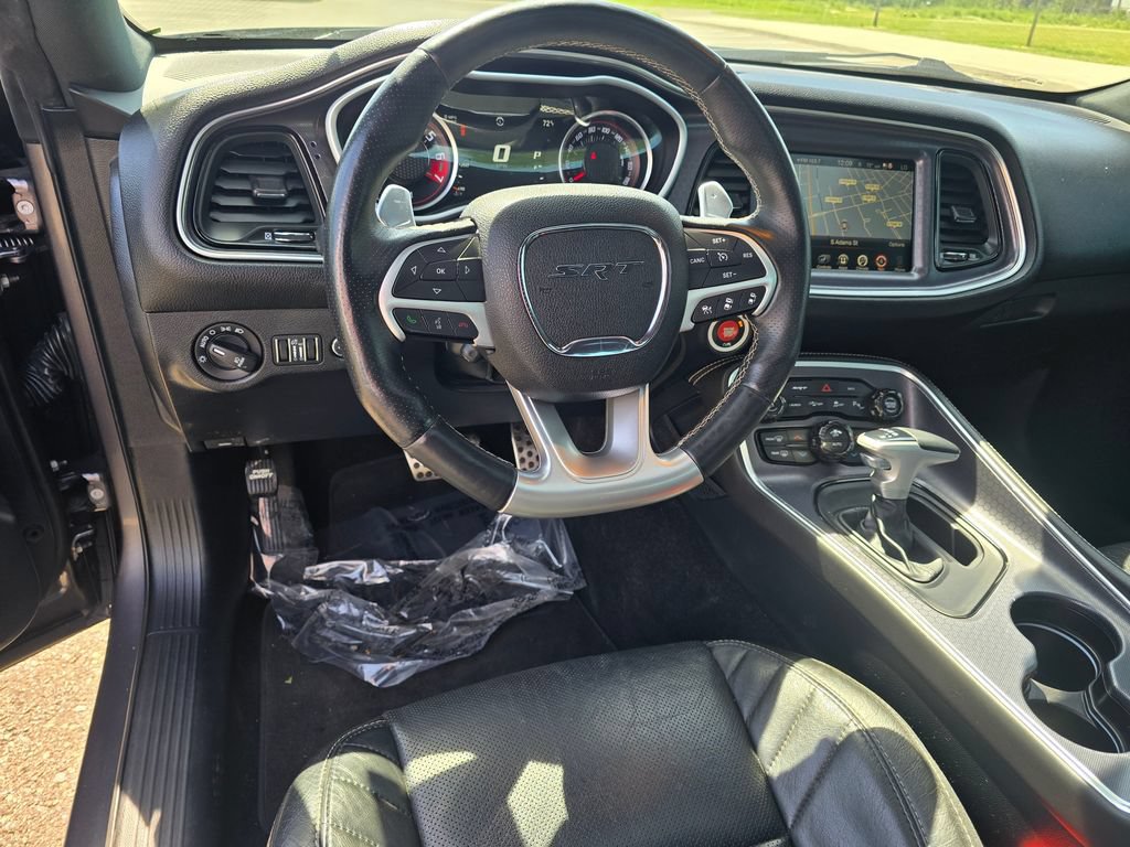Used 2016 Dodge Challenger SRT w/ Technology Group RWD image 11