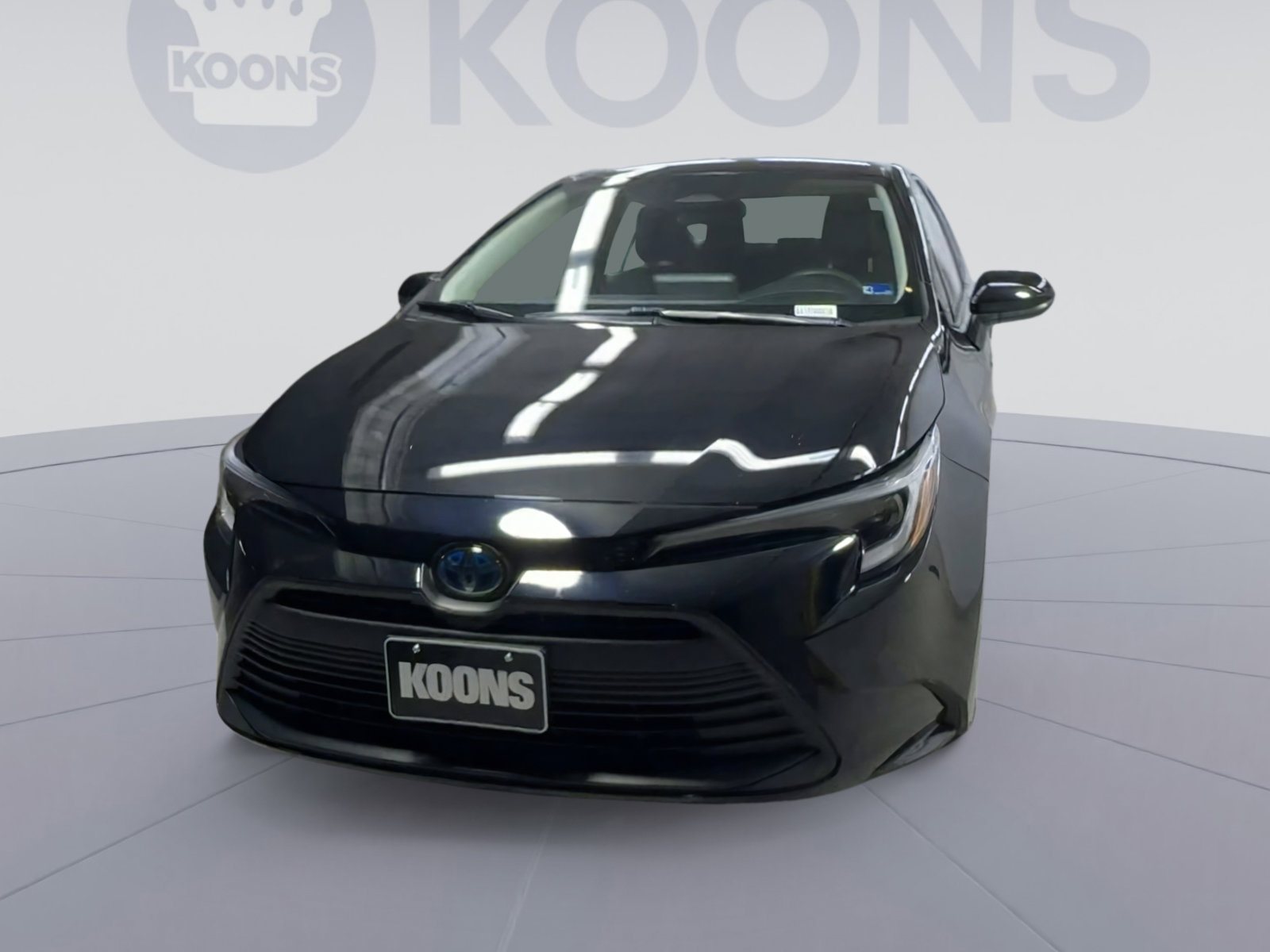 Used 2025 Toyota Corolla LE image 4