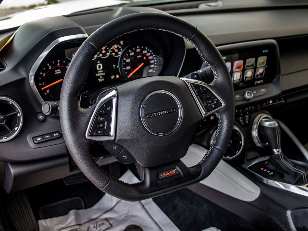 Used 2016 Chevrolet Camaro SS RWD image 27