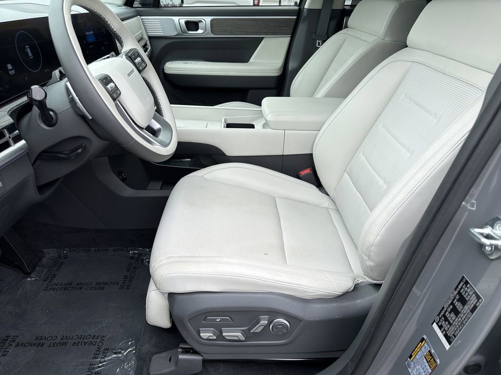 Used 2024 Hyundai Santa Fe Calligraphy image 19