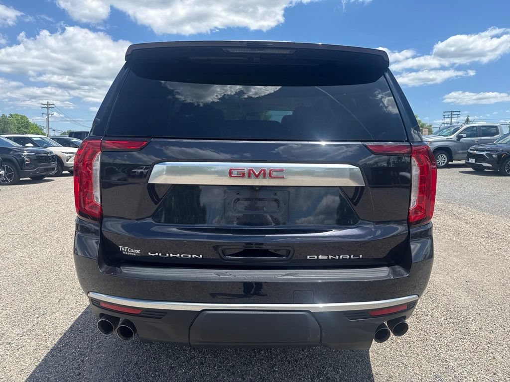 Used 2023 GMC Yukon Denali AWD/4WD image 9