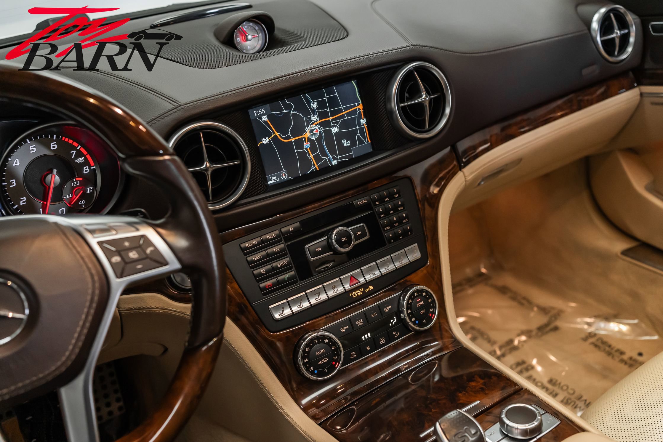 Used 2015 Mercedes-Benz SL 550 image 46