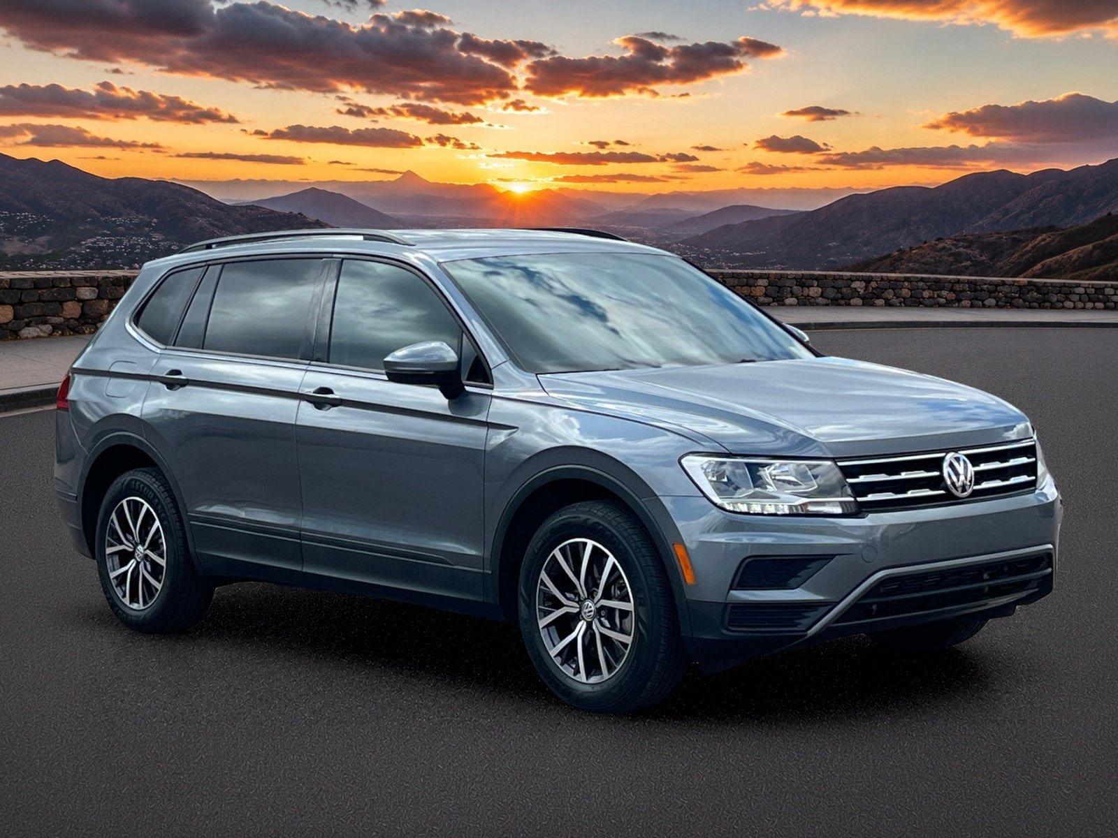 Used 2021 Volkswagen Tiguan S FWD image 7