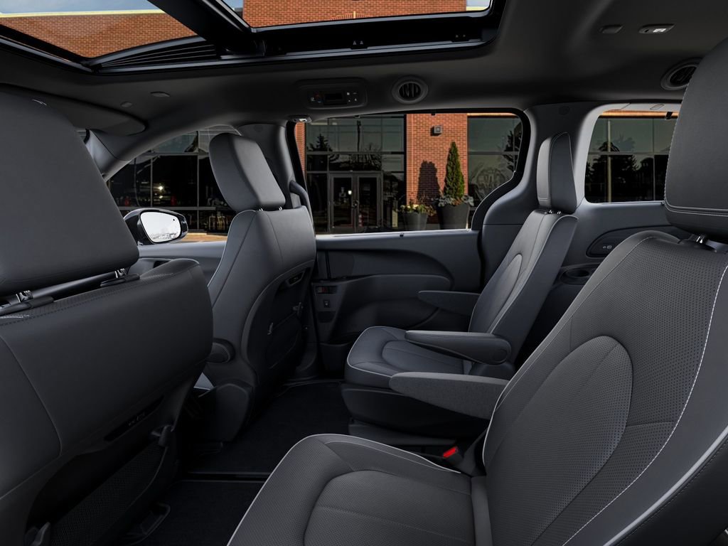 New 2026 Chrysler Pacifica Limited image 23
