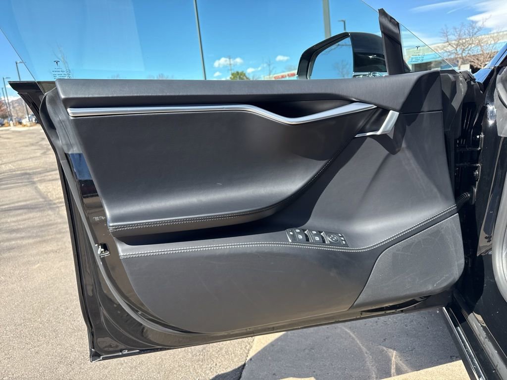 Used 2016 Tesla Model S 75D image 10