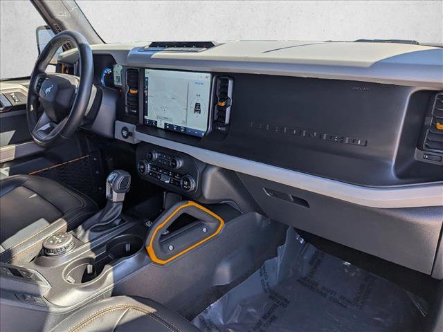 Used 2023 Ford Bronco Badlands image 21