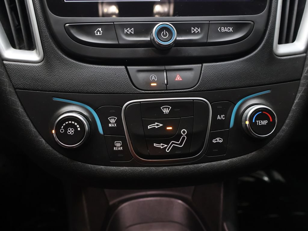 Used 2024 Chevrolet Malibu LS FWD image 25