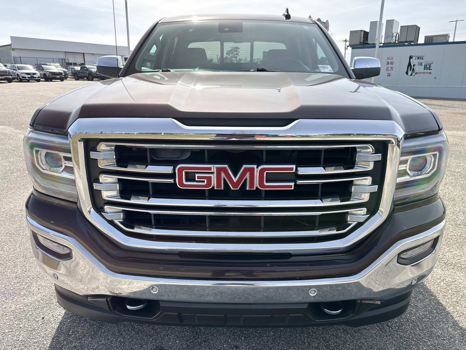 Used 2016 GMC Sierra 1500 SLT w/ SLT Premium Package image 9