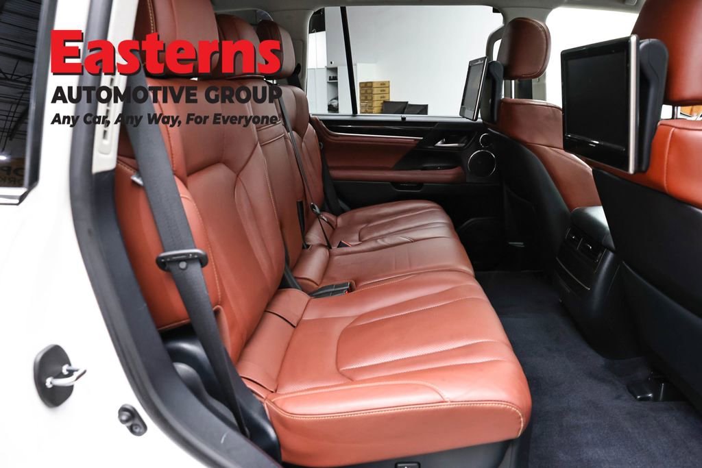Used 2018 Lexus LX 570 4WD w/ Luxury Package image 27