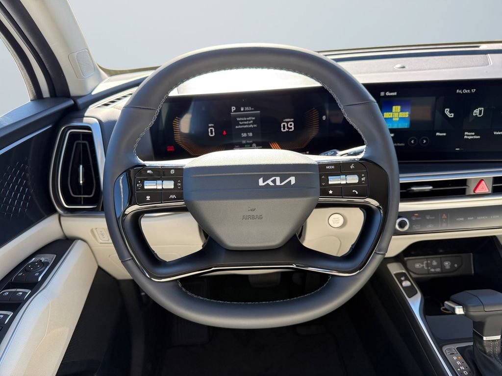 New 2026 Kia Sorento S w/ S Panoramic Sunroof Package FWD image 12